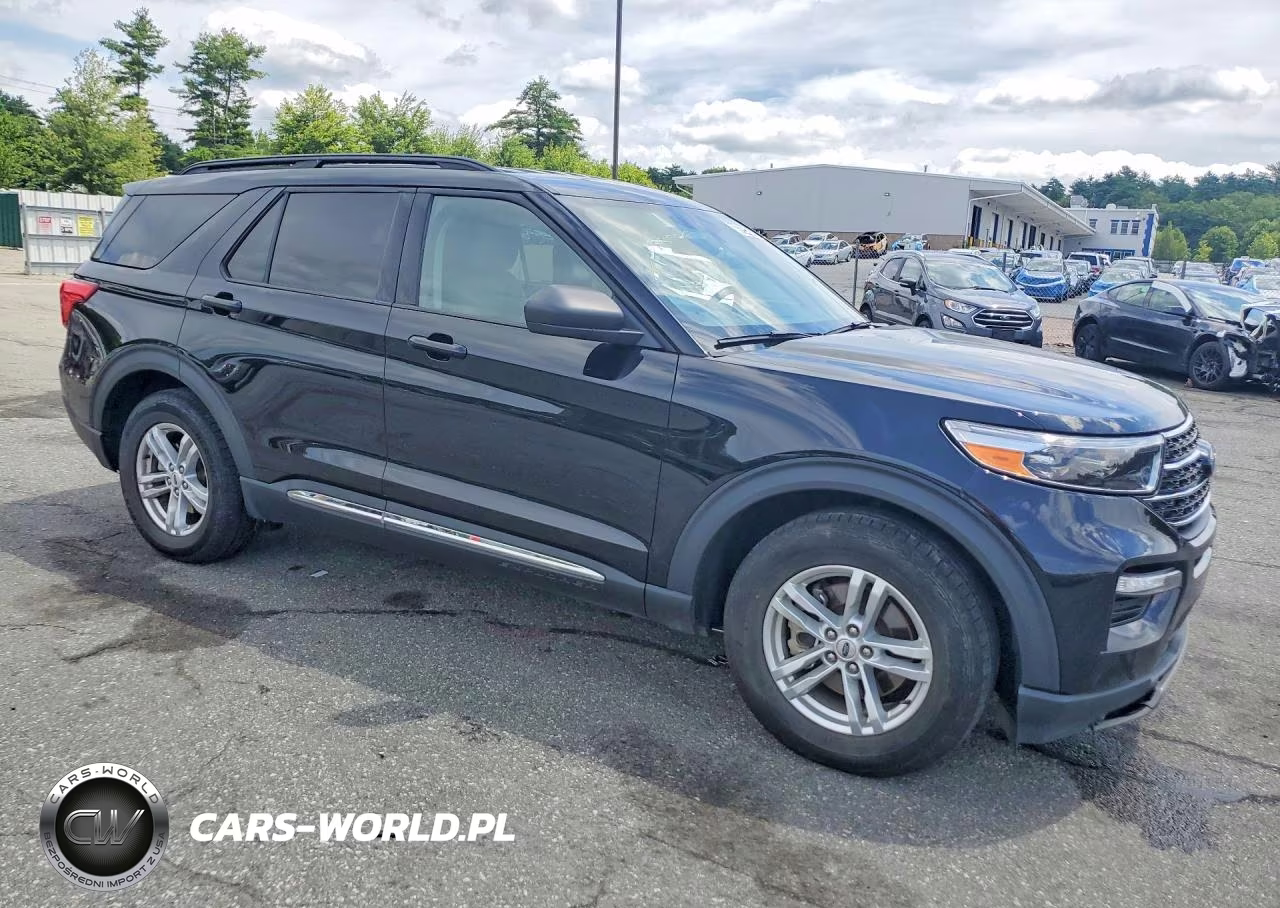 2024 Ford Explorer Xlt VIN:1FMSK7DH5RGA49027 - 4