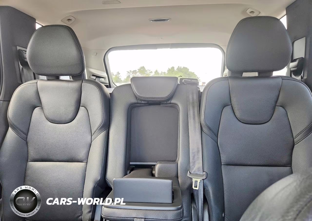 2022 Volvo Xc90 T6 Momentum VIN:YV4A22PK6N1862557 - 10