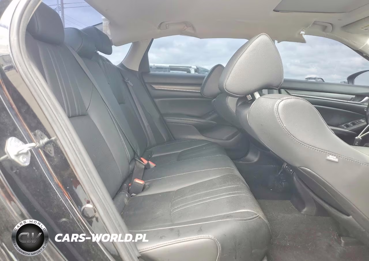2021 Honda Accord Touring Hybrid VIN:1HGCV3F95MA010823 - 10