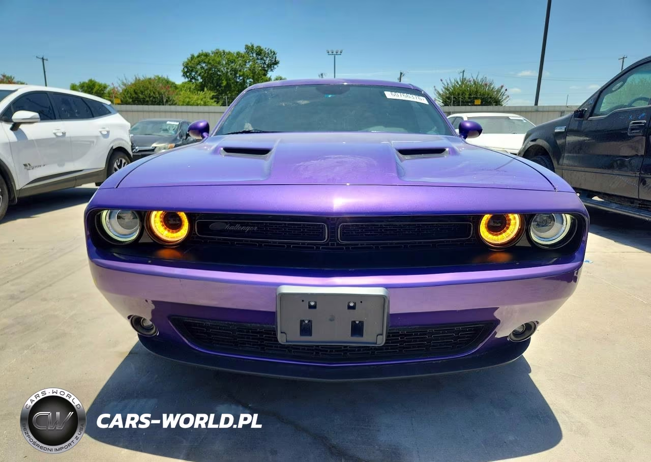 2023 Dodge Challenger Sxt VIN:2C3CDZAG0PH652774 - 5