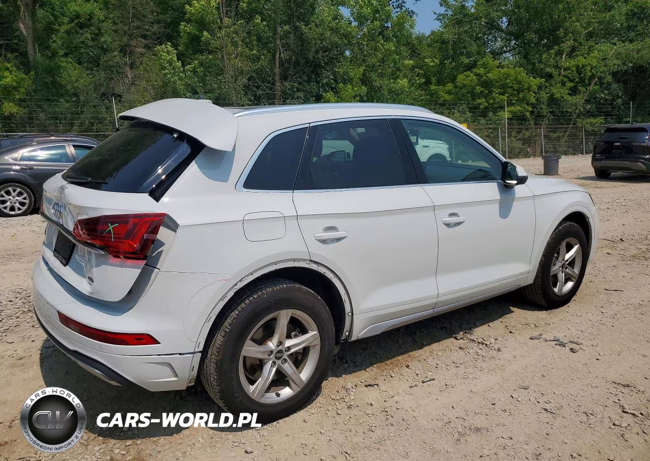 2021 Audi Q5 Premium VIN:WA1AAAFY0M2117943 - 3