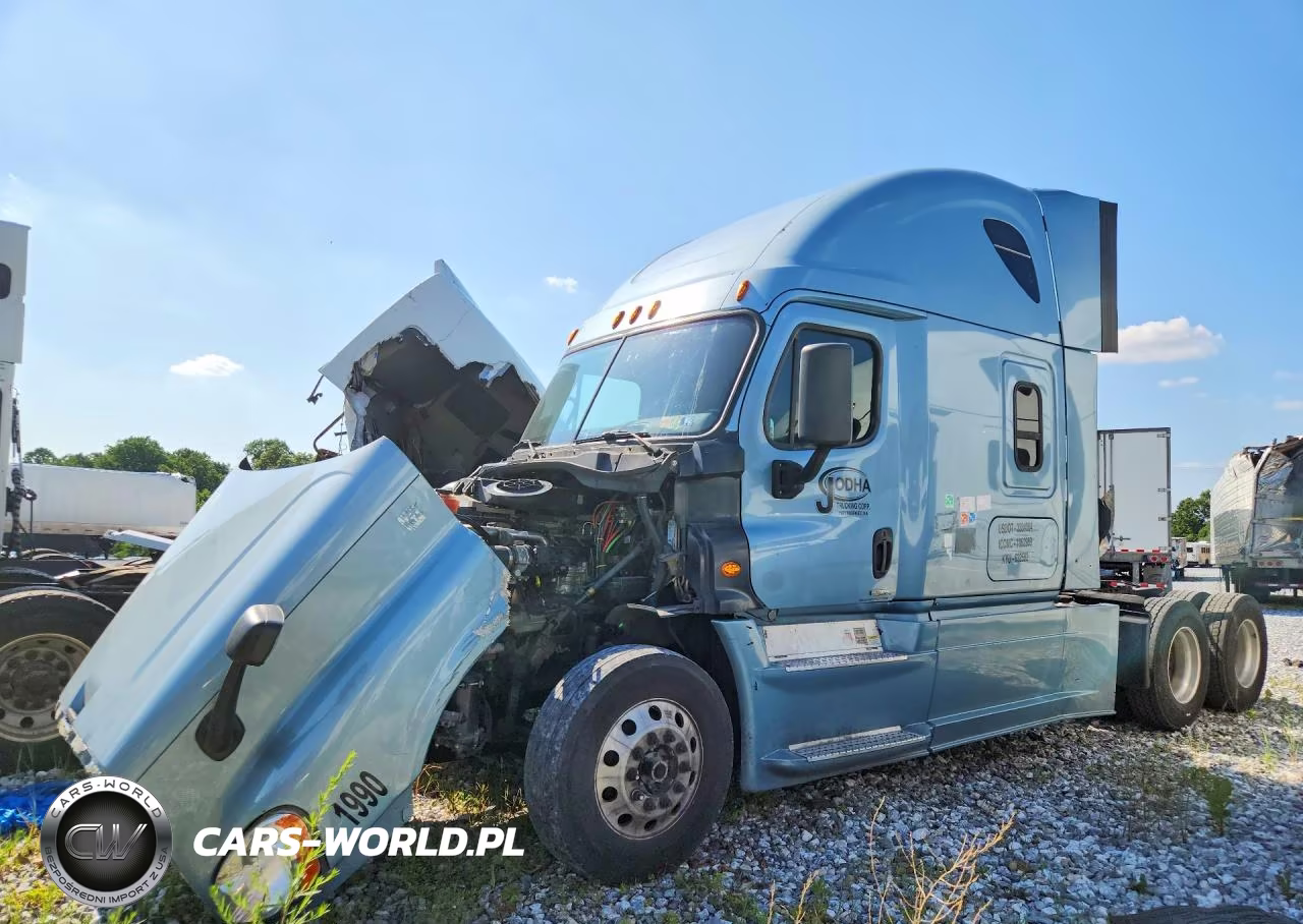 2014 Freightliner Cascadia 125