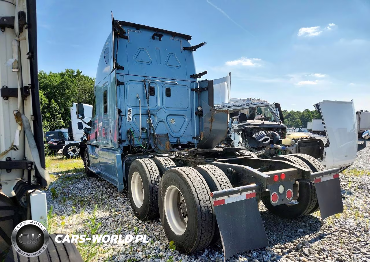 2014 Freightliner Cascadia 125 VIN:3AKJGLD5XESFH2525 - 2