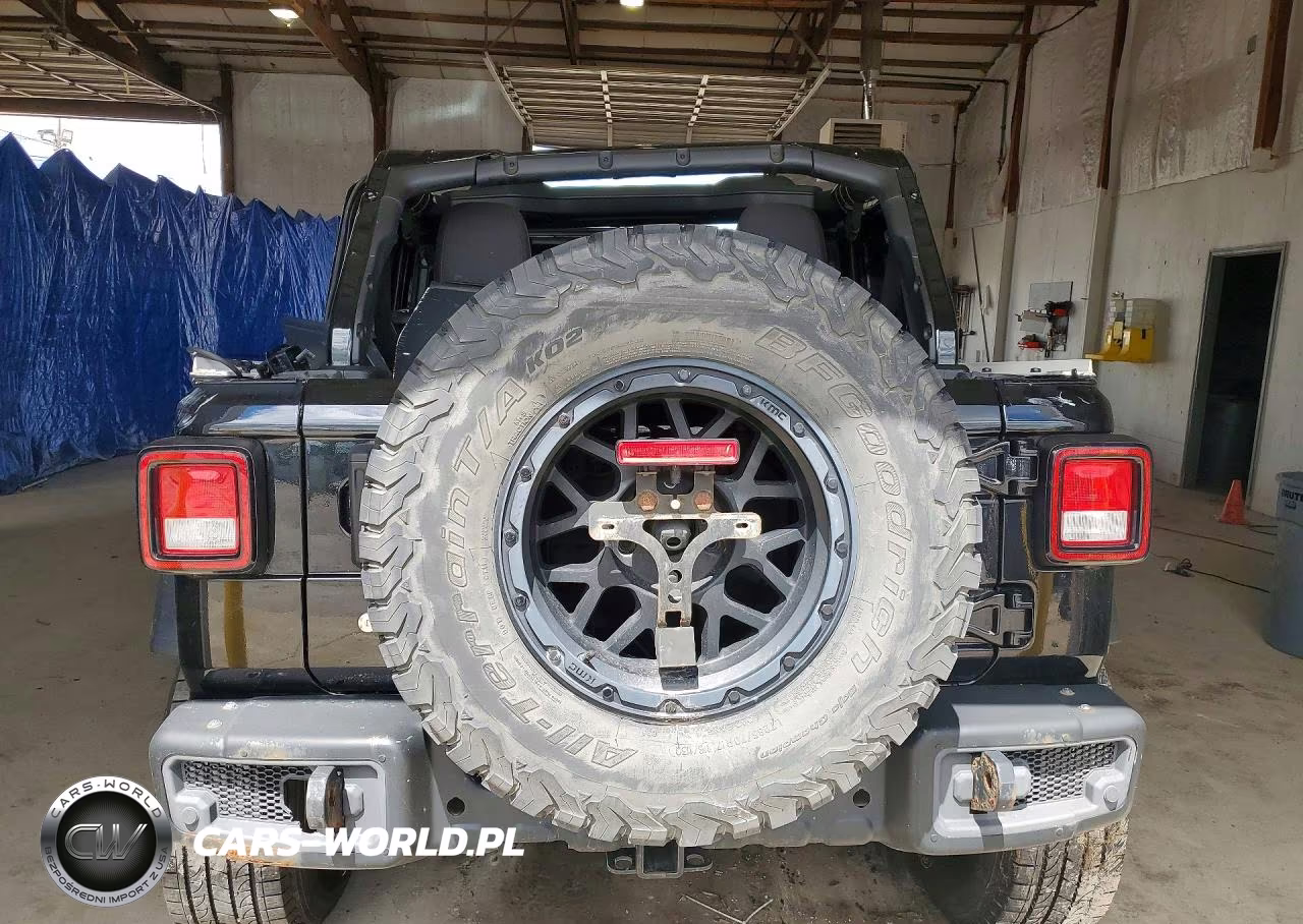 2020 Jeep Wrangler Unlimited Sport VIN:1C4HJXDGXLW222000 - 6