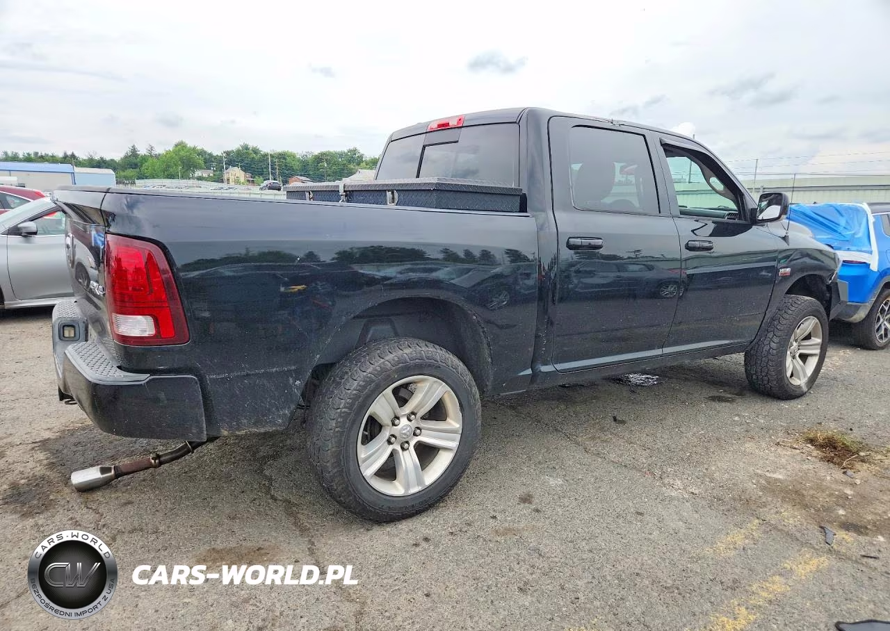 2013 Ram 1500 Sport VIN:1C6RR7MT9DS642034 - 3