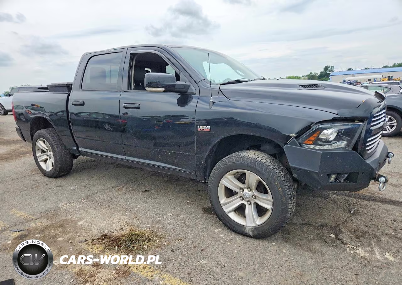 2013 Ram 1500 Sport VIN:1C6RR7MT9DS642034 - 4