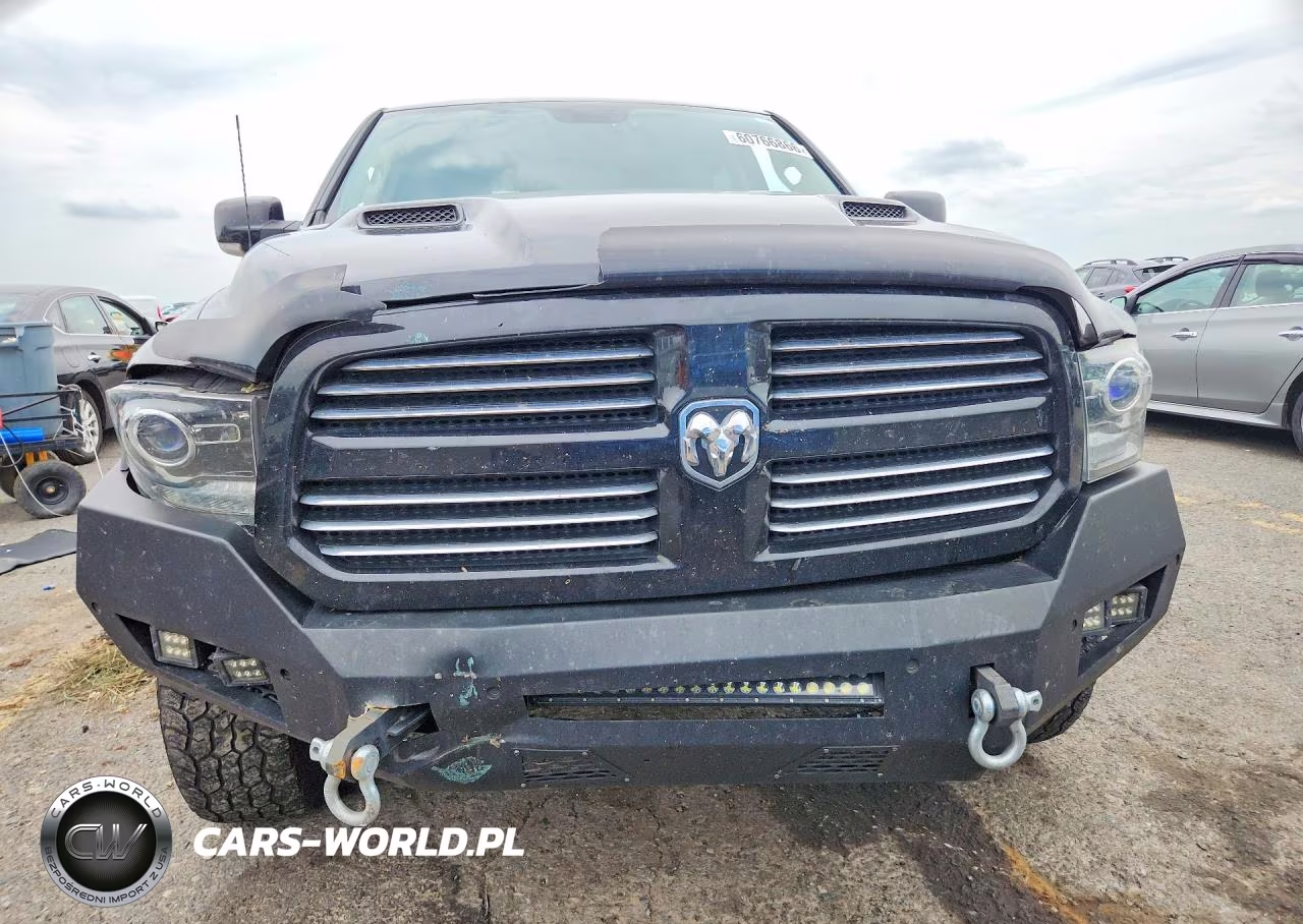2013 Ram 1500 Sport VIN:1C6RR7MT9DS642034 - 5