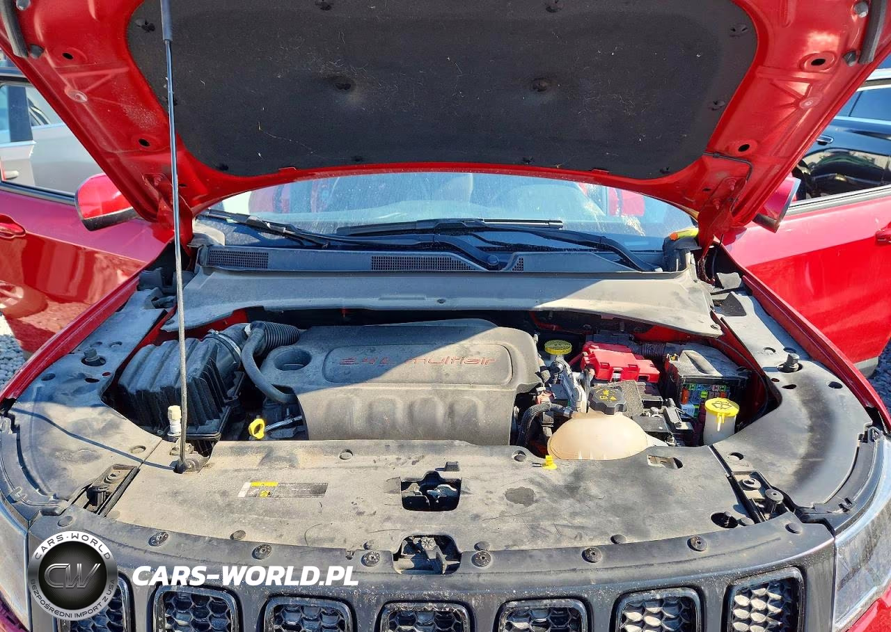 2019 Jeep Compass Latitude VIN:3C4NJDBB4KT761127 - 12