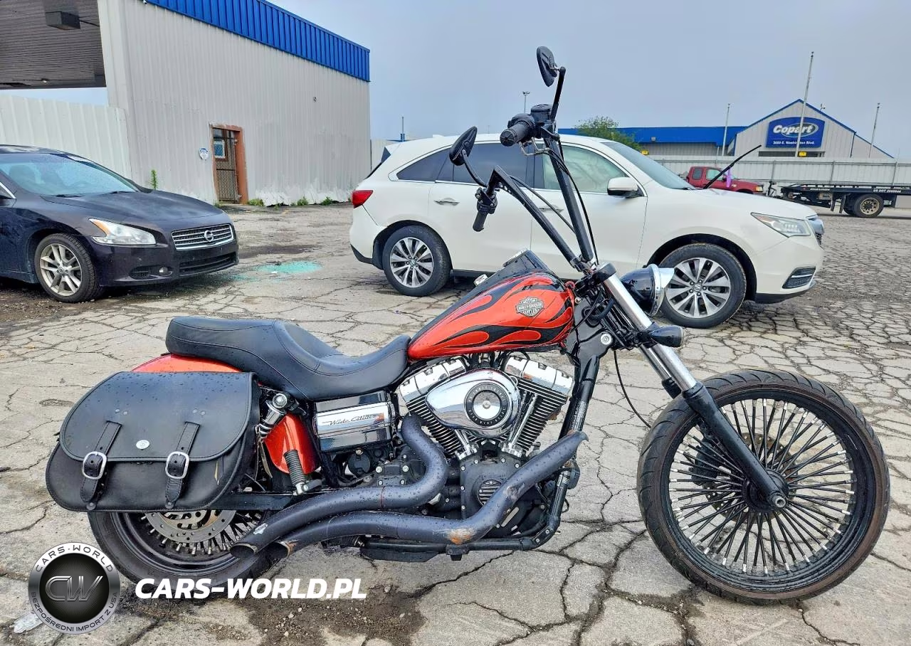 2011 Harley-Davidson Fxdwg