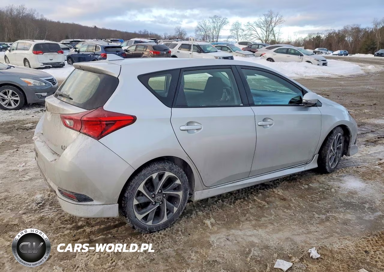 2018 Toyota Corolla Im VIN:JTNKARJE3JJ571655 - 3