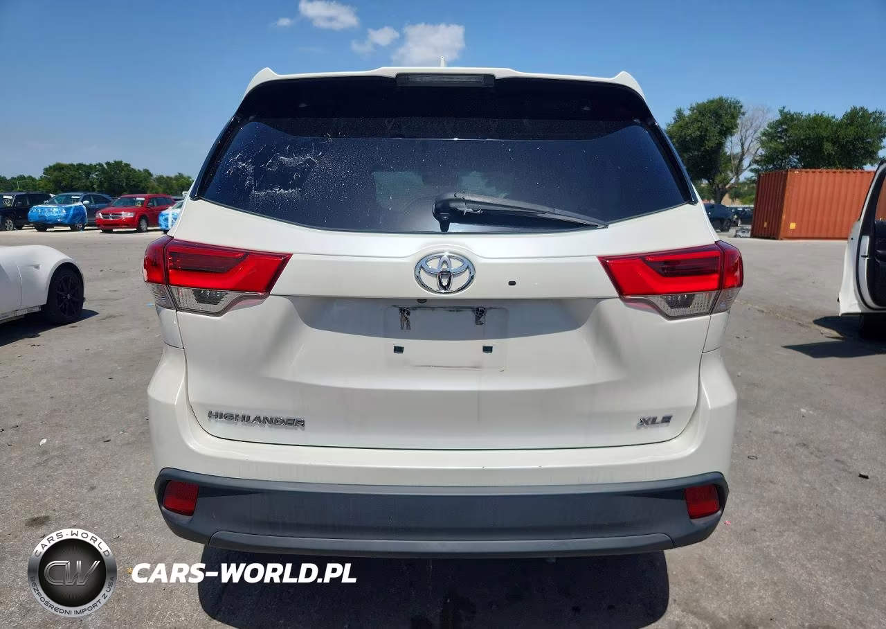 2019 Toyota Highlander Xle VIN:5TDKZRFH0KS342774 - 6