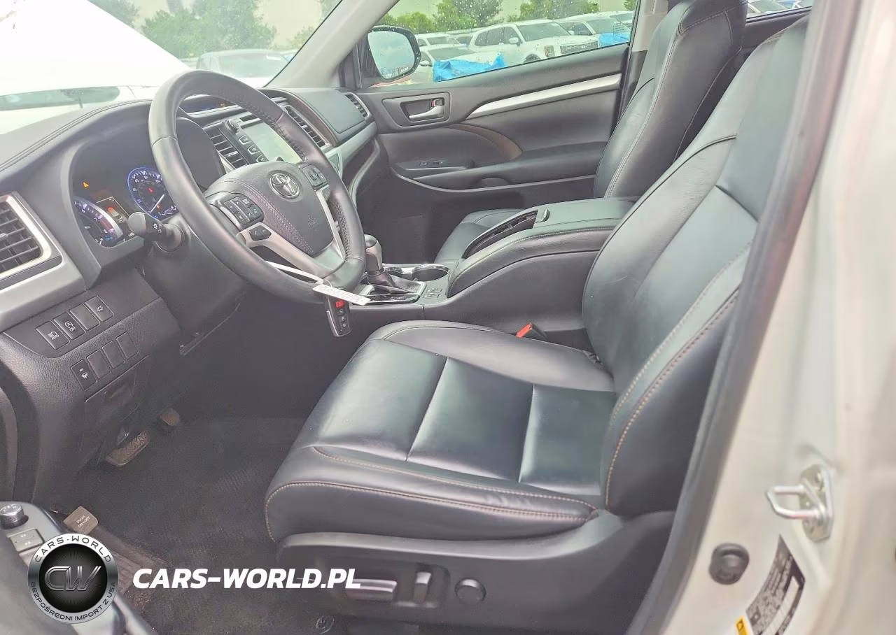 2019 Toyota Highlander Xle VIN:5TDKZRFH0KS342774 - 7
