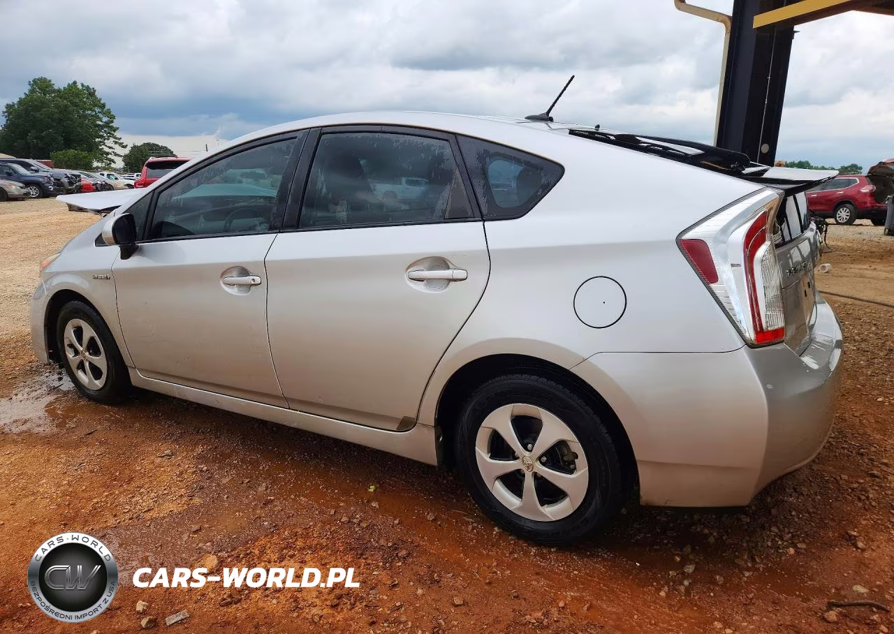 2012 Toyota Prius Three VIN:JTDKN3DU4C1527806 - 2