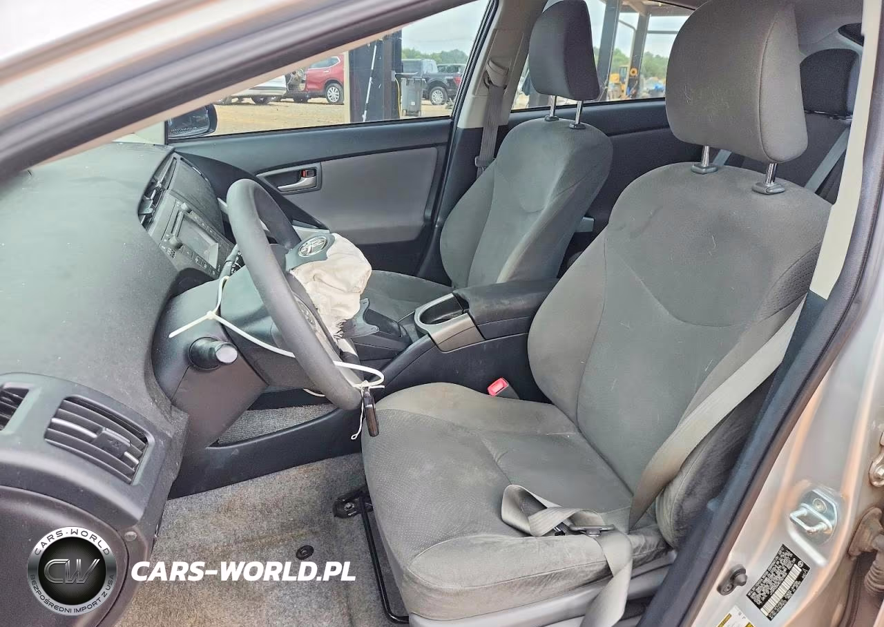 2012 Toyota Prius Three VIN:JTDKN3DU4C1527806 - 7