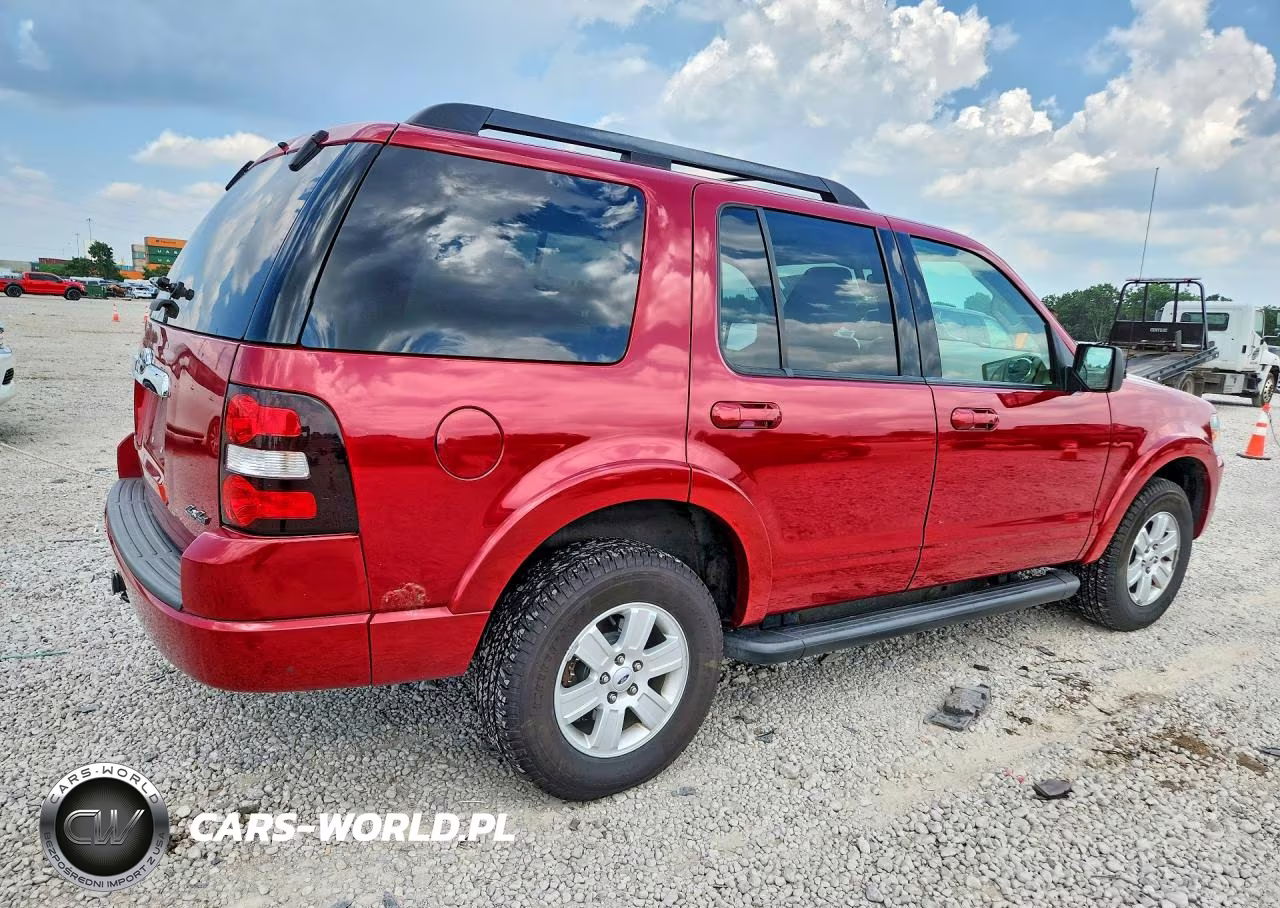 2009 Ford Explorer Xlt VIN:1FMEU73E39UA31657 - 3