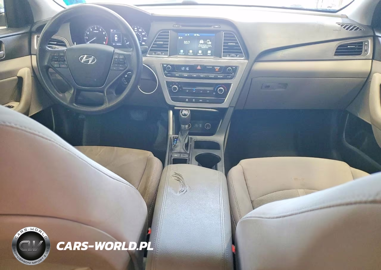 2016 Hyundai Sonata Sport VIN:5NPE34AF1GH257513 - 8