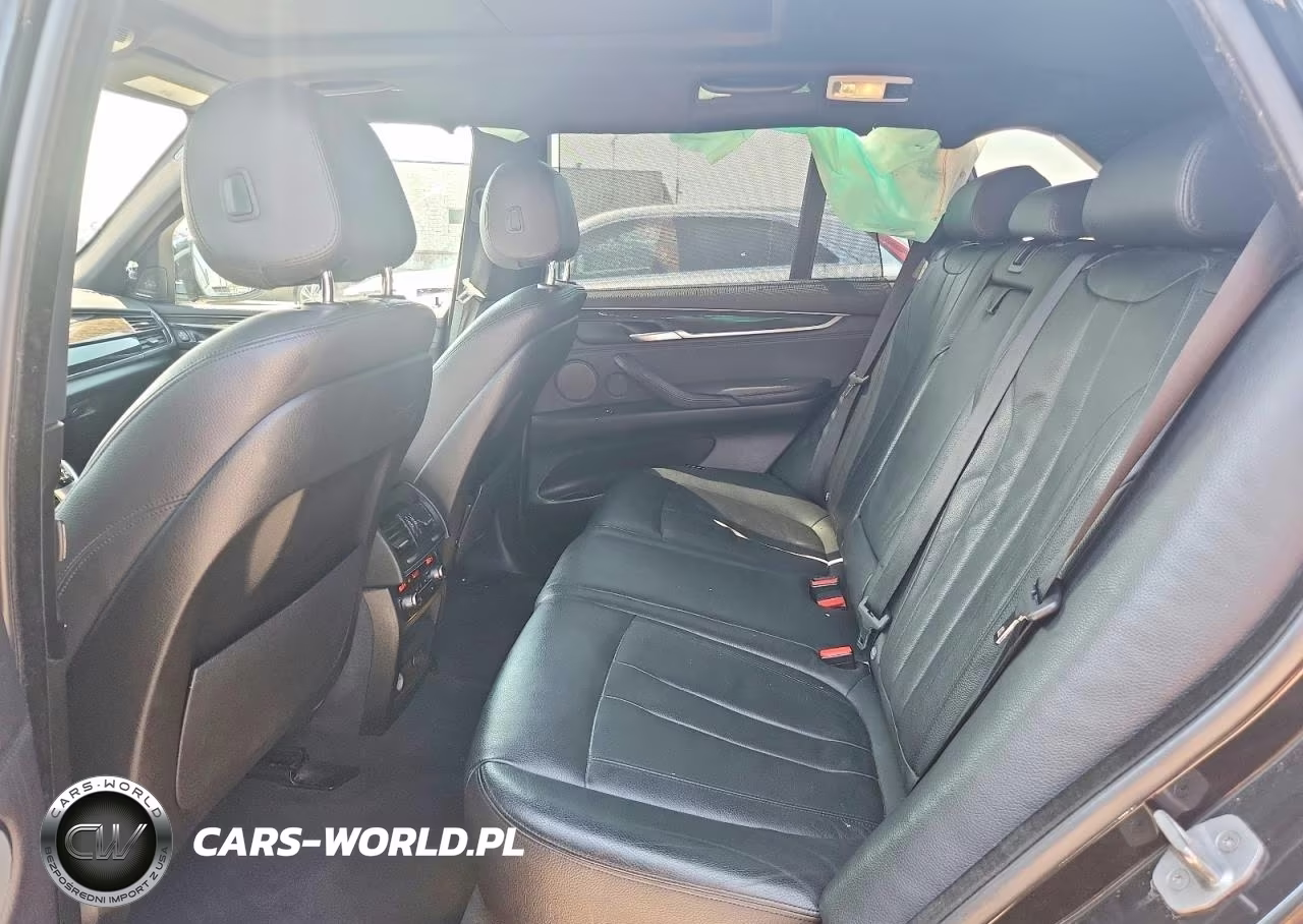 2017 BMW X5 xDrive35I VIN:5UXKR0C5XH0V65064 - 11