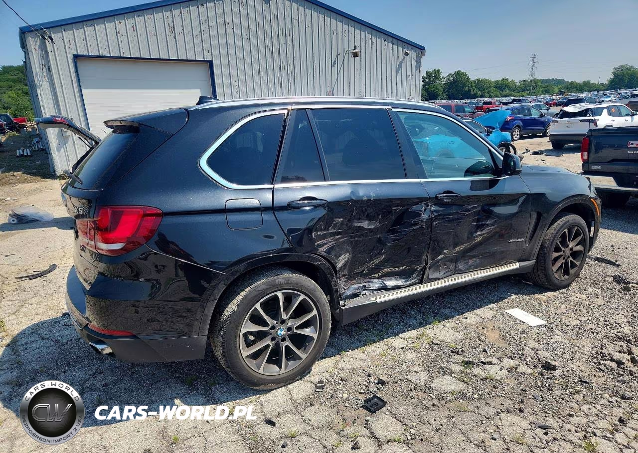 2017 BMW X5 xDrive35I VIN:5UXKR0C5XH0V65064 - 3