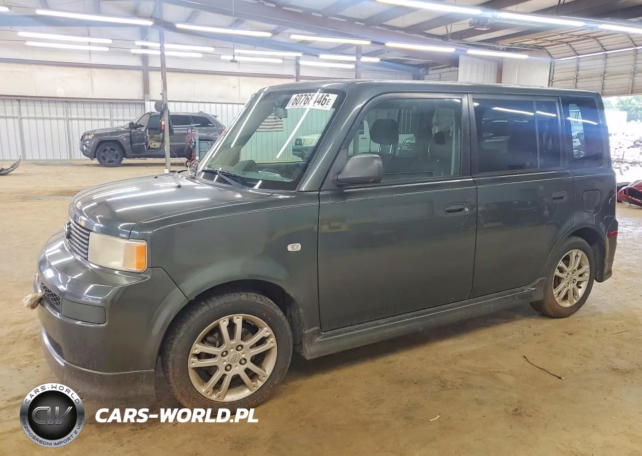 2004 Toyota Scion Xb