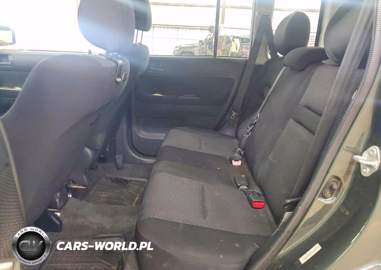 2004 Toyota Scion Xb VIN:JTLKT324840152278 - 11