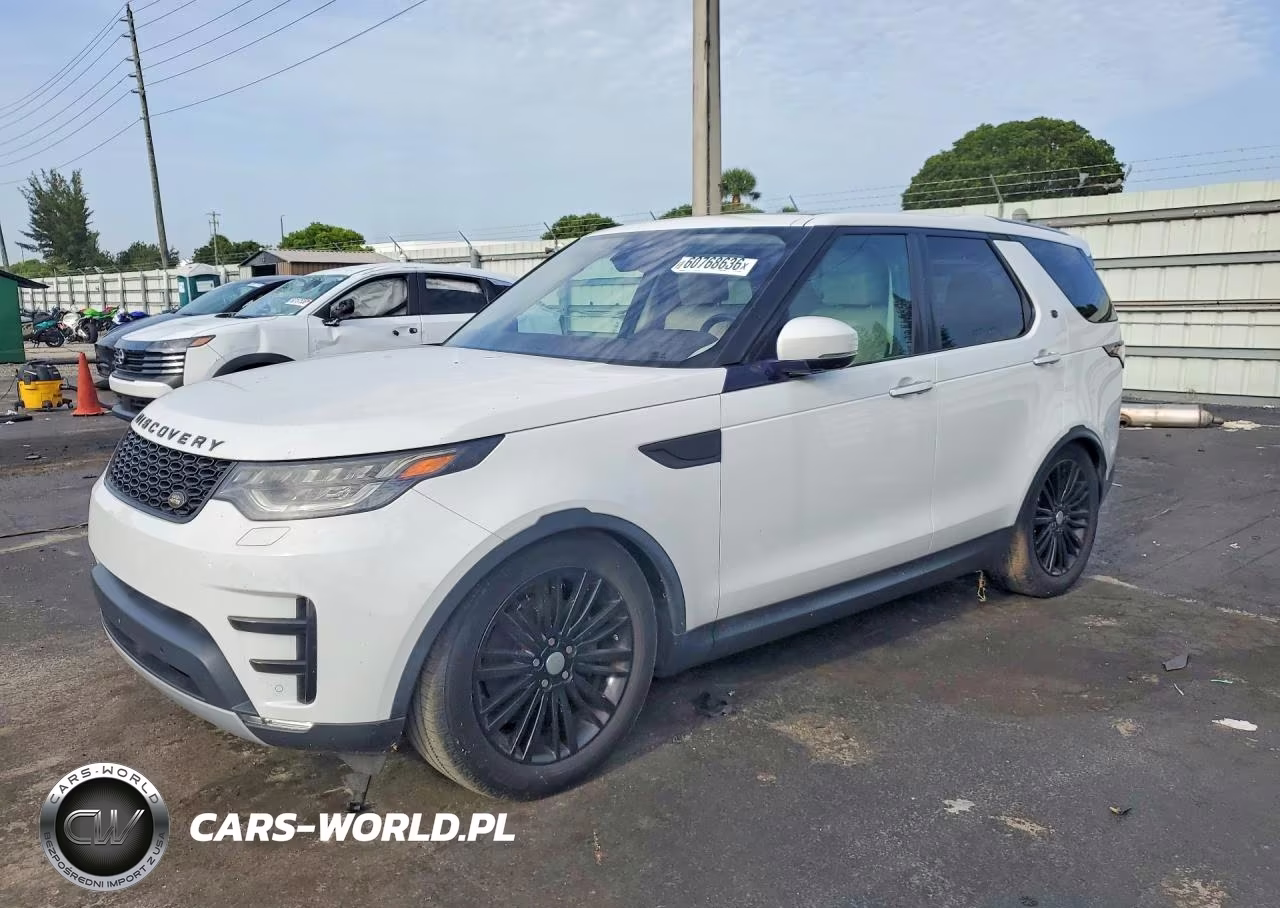2018 Land Rover Discovery Hse Luxury – zdjęcie 1 z 13