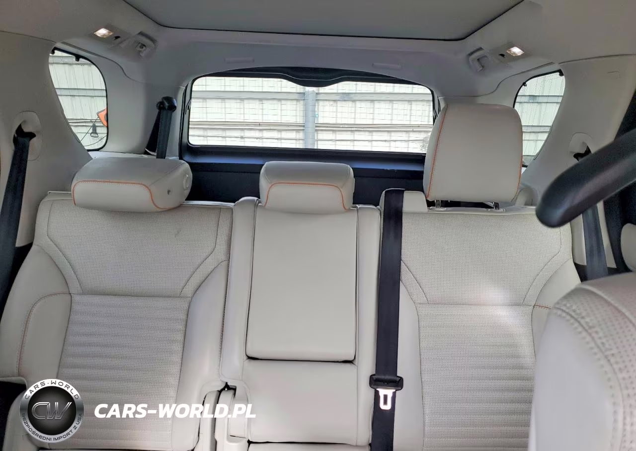2018 Land Rover Discovery Hse Luxury VIN:SALRT2RK2JA047694 - 10