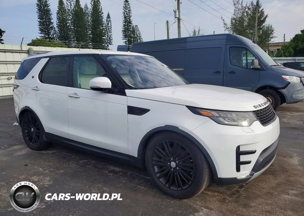 2018 Land Rover Discovery Hse Luxury VIN:SALRT2RK2JA047694 - 4