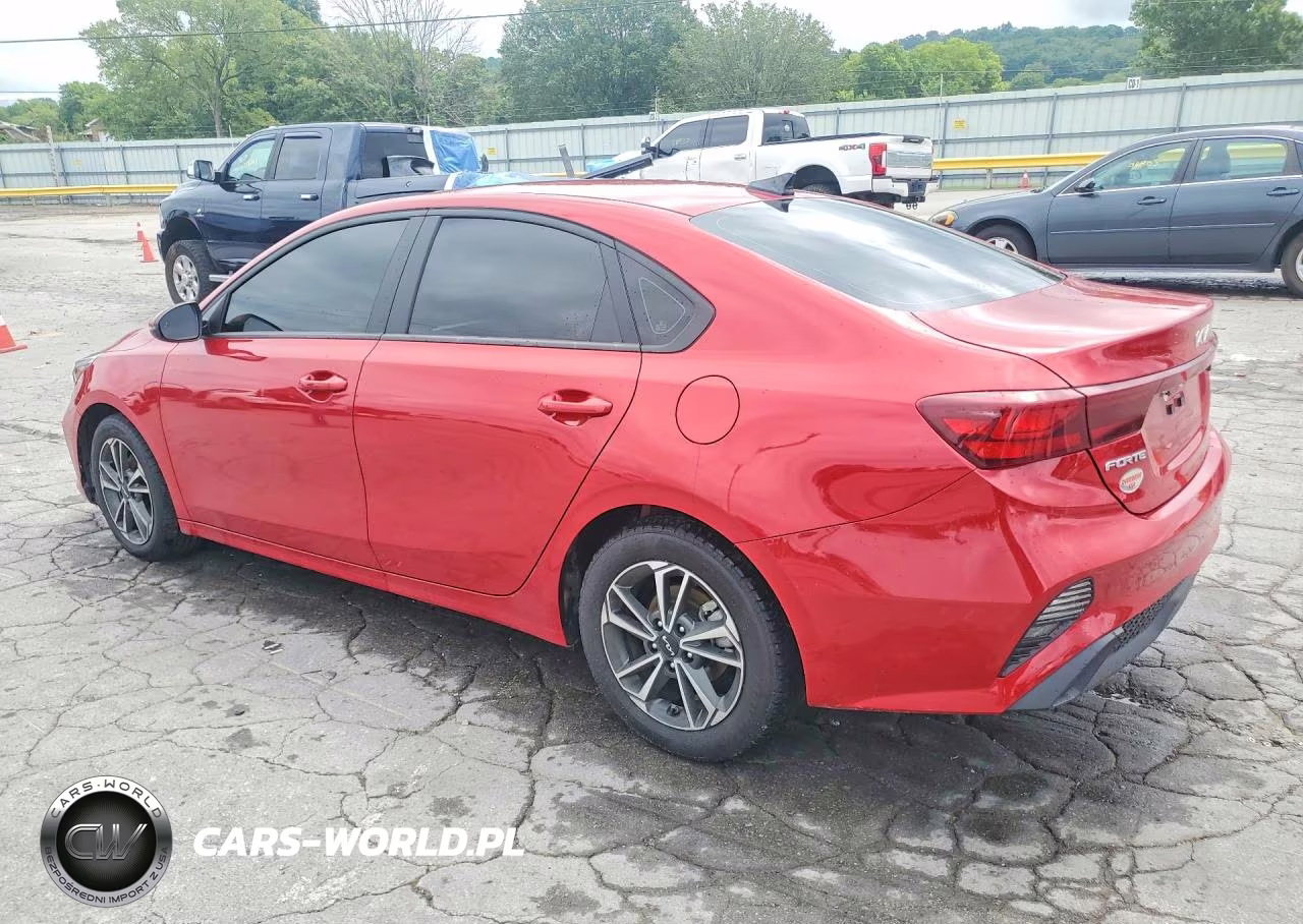 2023 Kia Forte Lxs VIN:3KPF24AD7PE562301 - 2