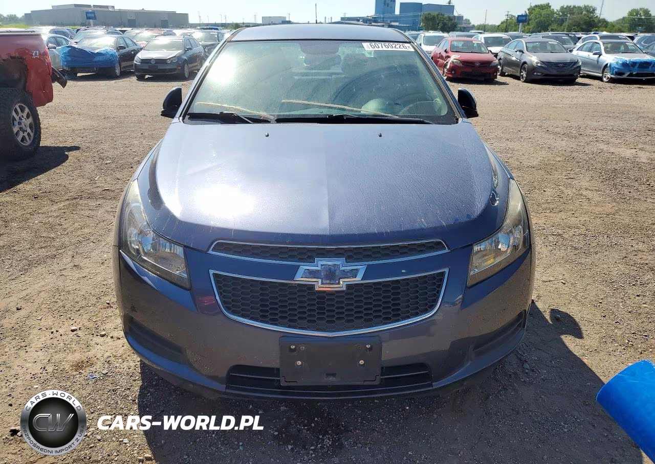2014 Chevrolet Cruze Lt VIN:1G1PC5SB0E7194277 - 5