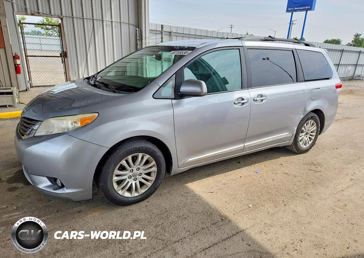 2014 Toyota Sienna Xle 8-Passenger VIN:5TDYK3DC2ES414274 - 2