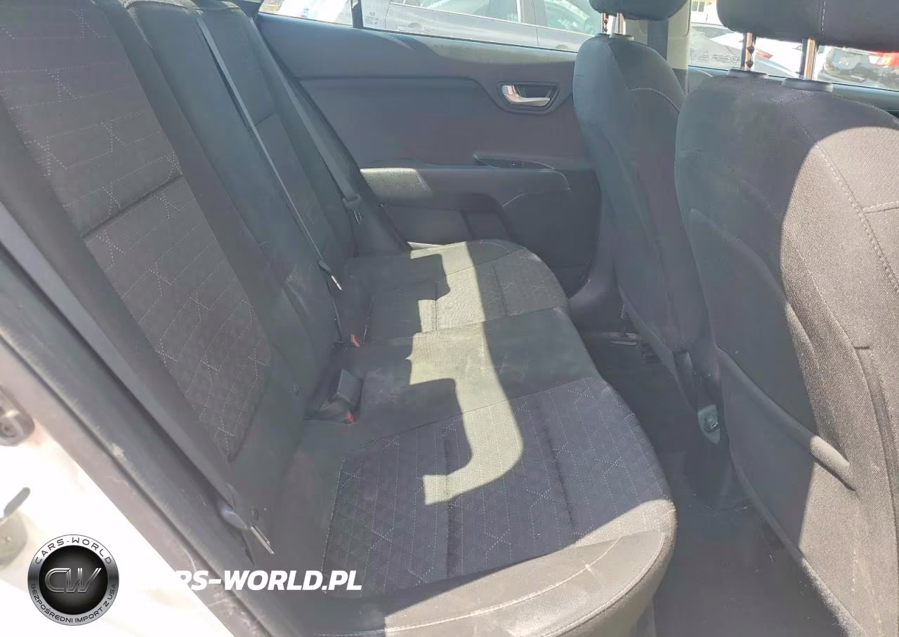 2020 Kia Rio S VIN:3KPA24AD1LE288291 - 10