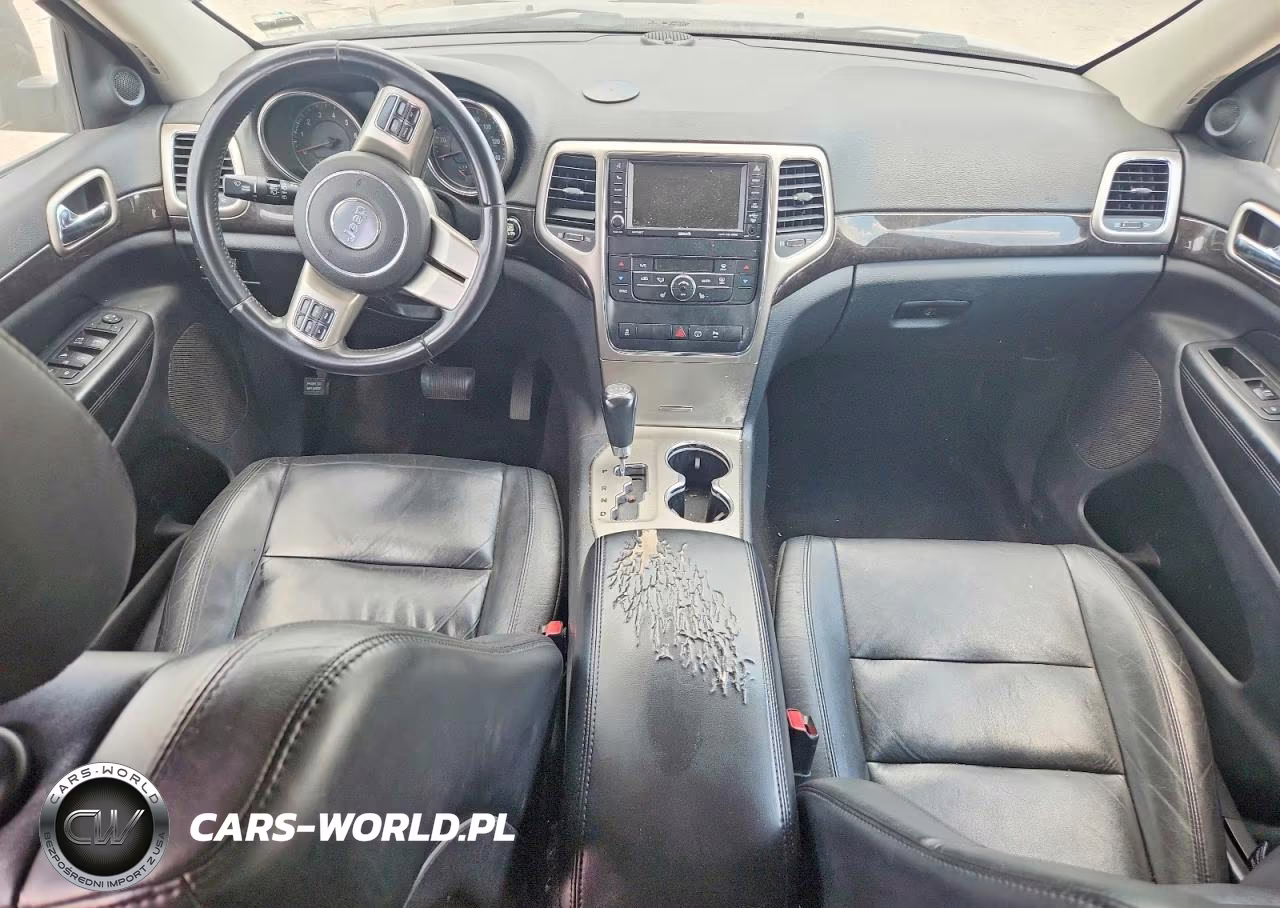 2013 Jeep Grand Cherokee Laredo VIN:1C4RJFAG3DC650190 - 8