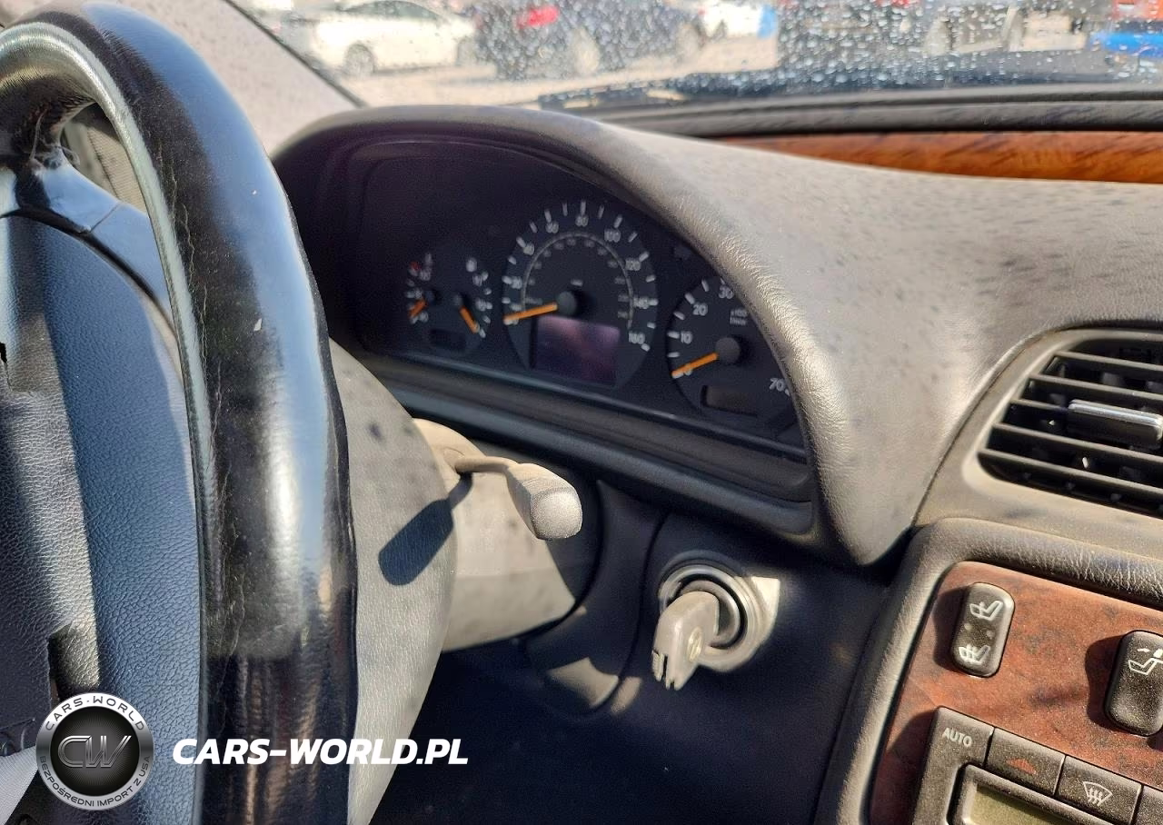 2002 Mercedes-Benz Clk 320 VIN:WDBLJ65G02F196927 - 9
