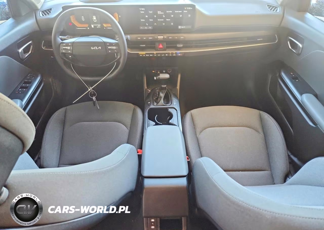 2025 Kia K4 Lxs VIN:3KPFT4DE3SE066194 - 8