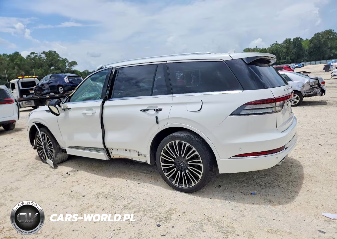 2023 Lincoln Aviator Black Label VIN:5LM5J9XC1PGL14614 - 2