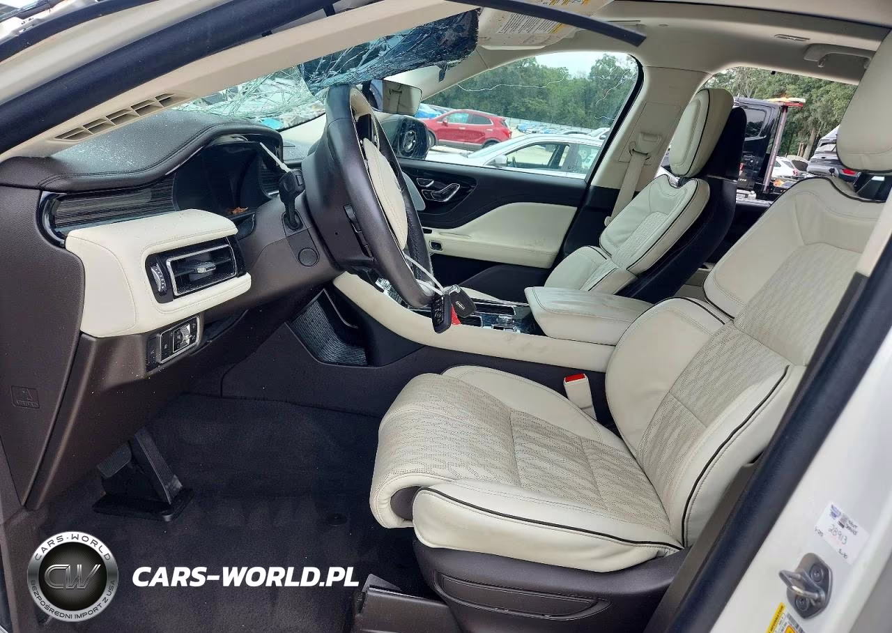 2023 Lincoln Aviator Black Label VIN:5LM5J9XC1PGL14614 - 7