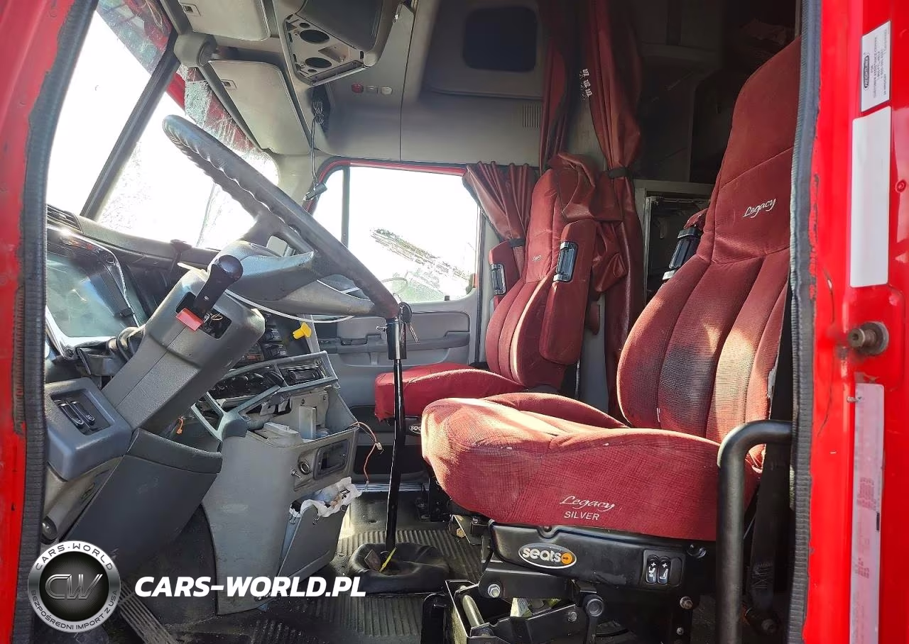 2003 Freightliner Convention - Semi Truck VIN:1FUJA6CK53LM08135 - 7