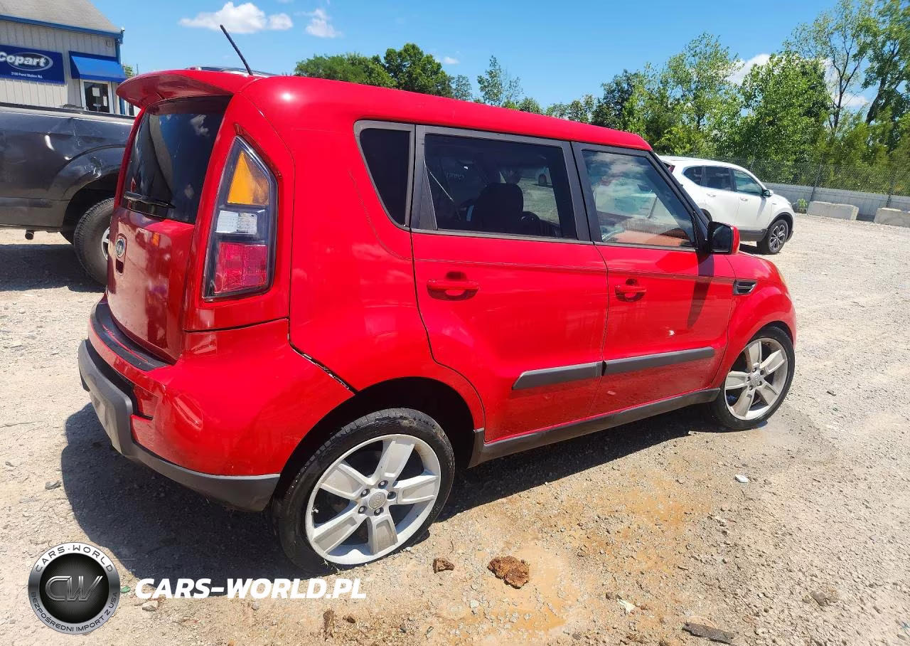2011 Kia Soul Sport VIN:KNDJT2A29B7228984 - 3
