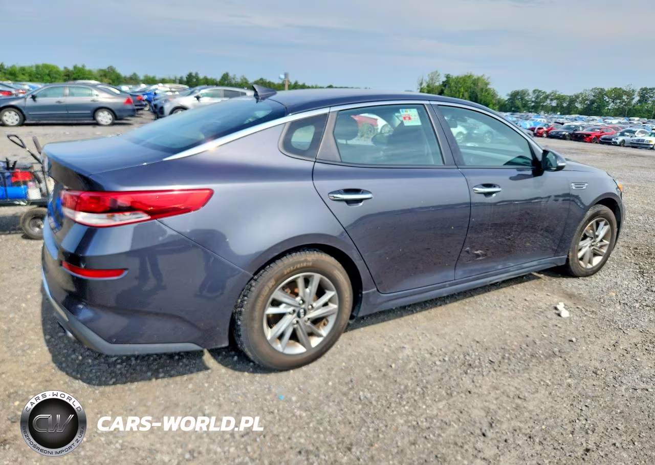 2019 Kia Optima Lx VIN:5XXGT4L34KG296323 - 3