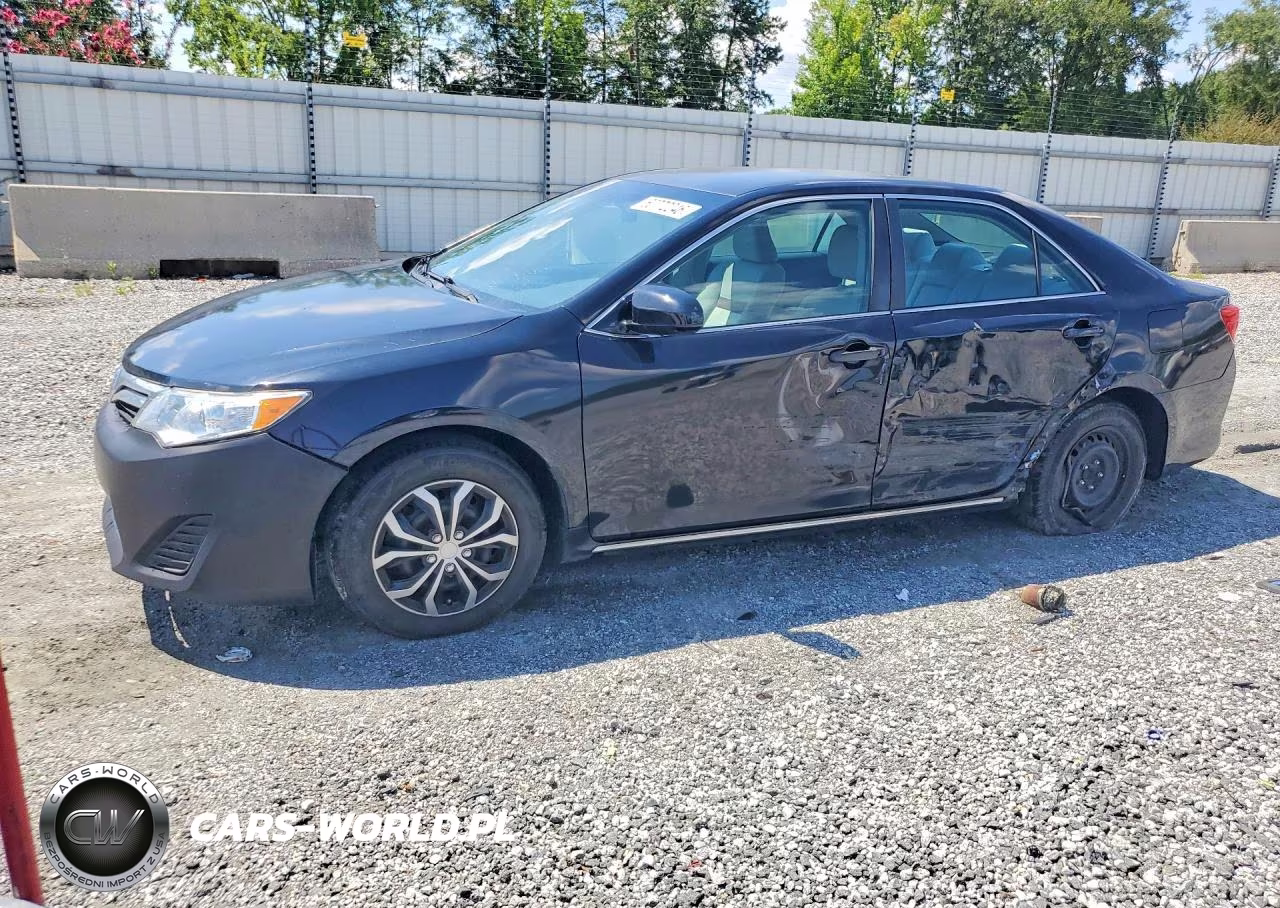 2013 Toyota Camry Le