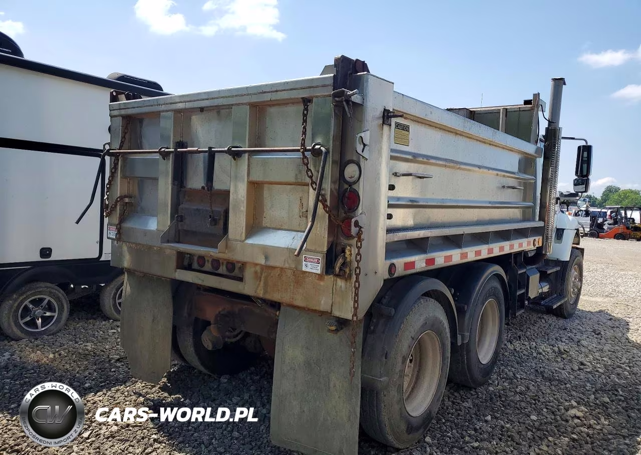 2006 International 7000 7400 VIN:1HTWHAZT96J232186 - 3