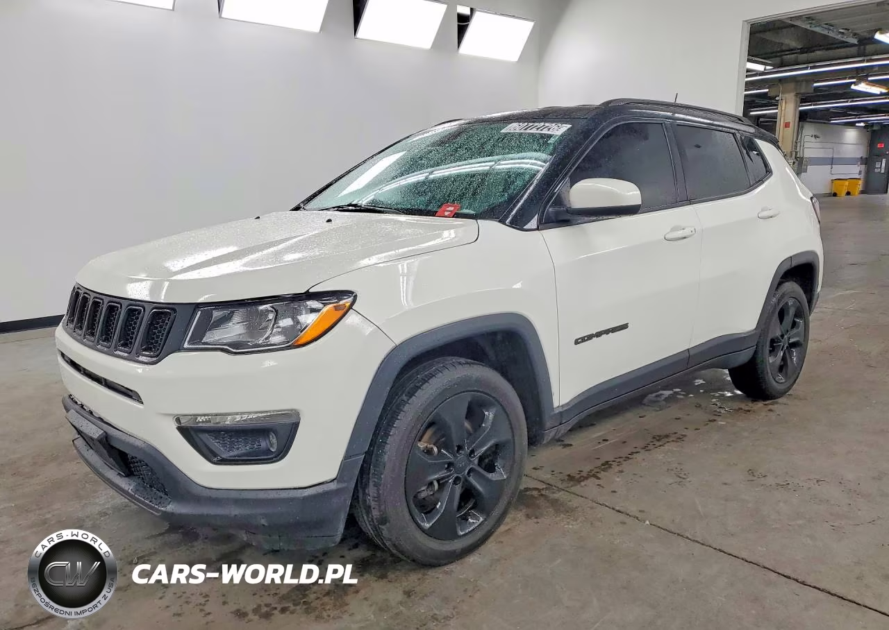 2019 Jeep Compass Latitude VIN:3C4NJDBB4KT772418 - 1