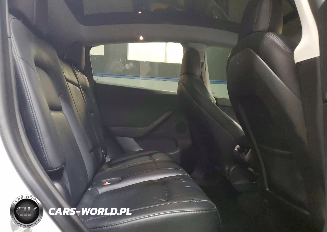 2021 Tesla Model Y VIN:5YJYGDEEXMF180914 - 10