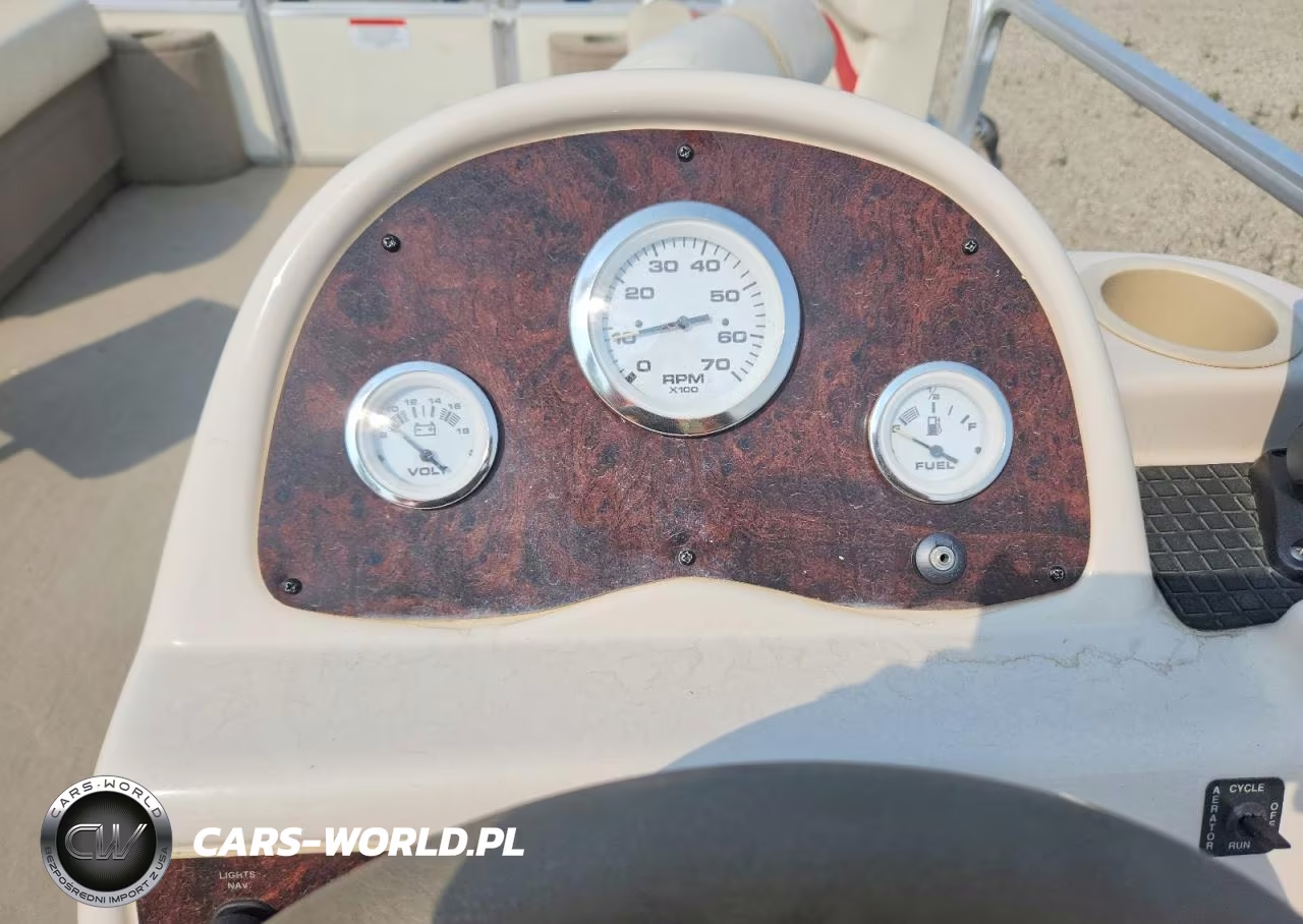 2006 Tracker Boat VIN:BUJ04024C606 - 8
