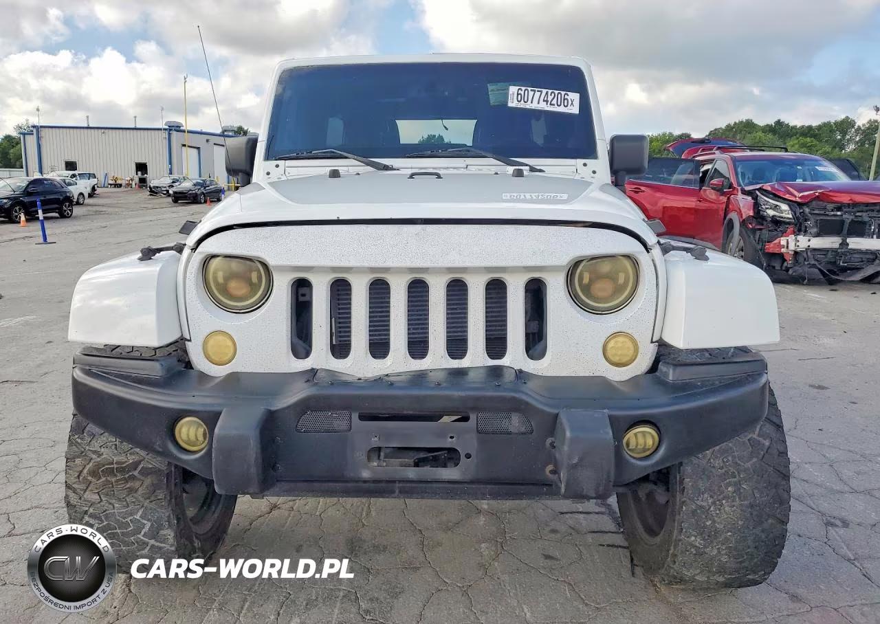 2014 Jeep Wrangler Unlimited Rubicon VIN:1C4BJWFG1EL261754 - 5