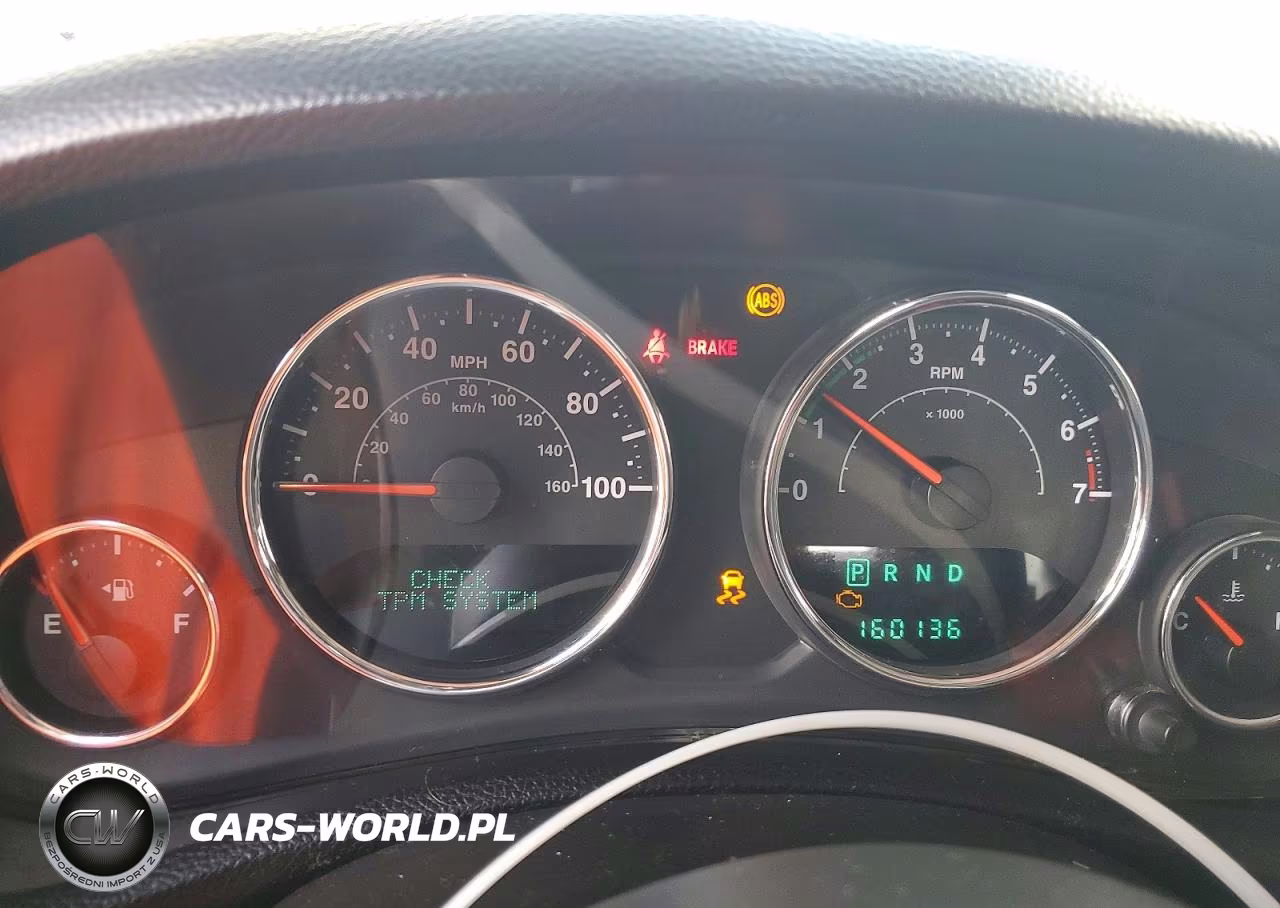 2014 Jeep Wrangler Unlimited Rubicon VIN:1C4BJWFG1EL261754 - 9