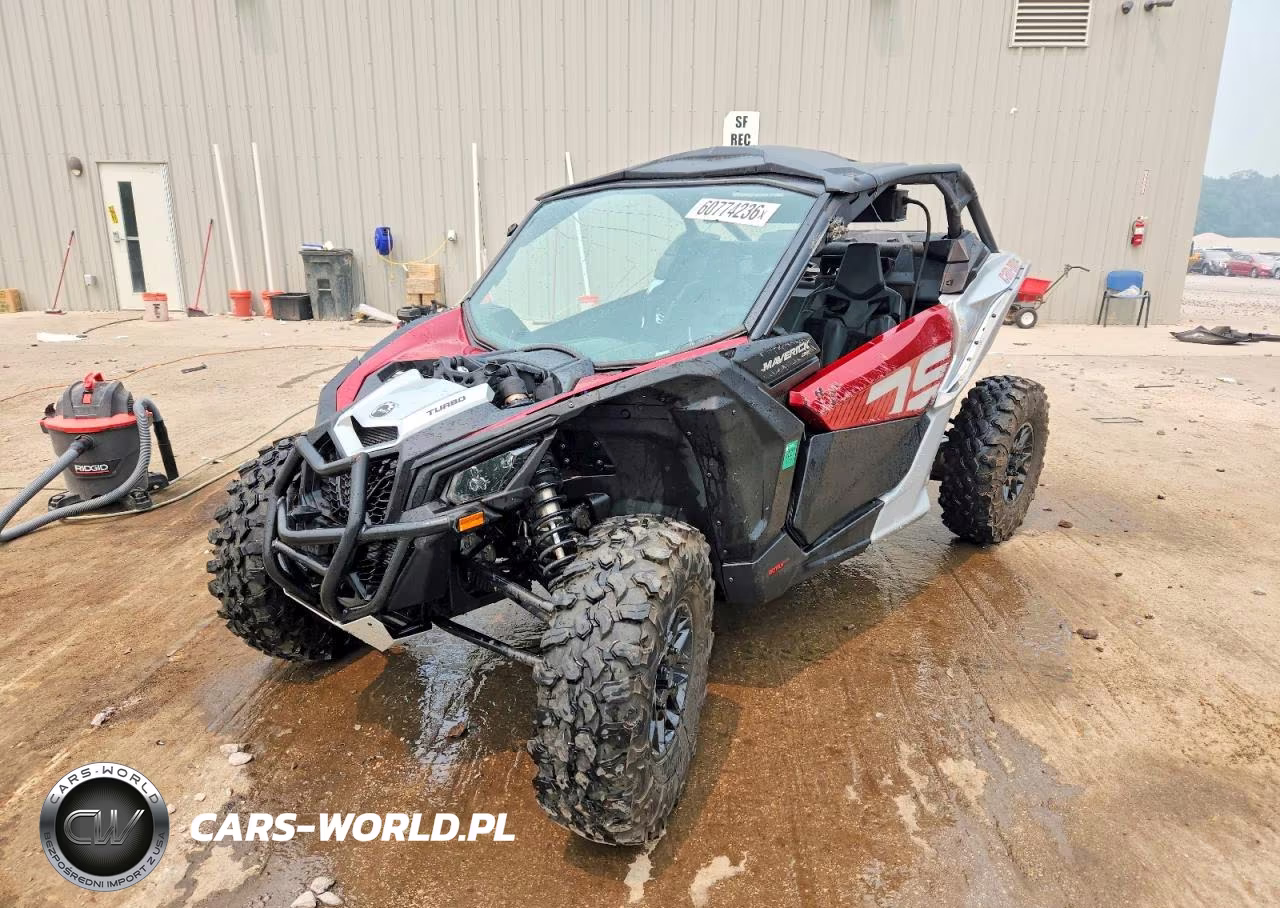 2024 Can-Am Maverick X3 Utility Vehicle VIN:3JBVGAY49RE001637 - 2
