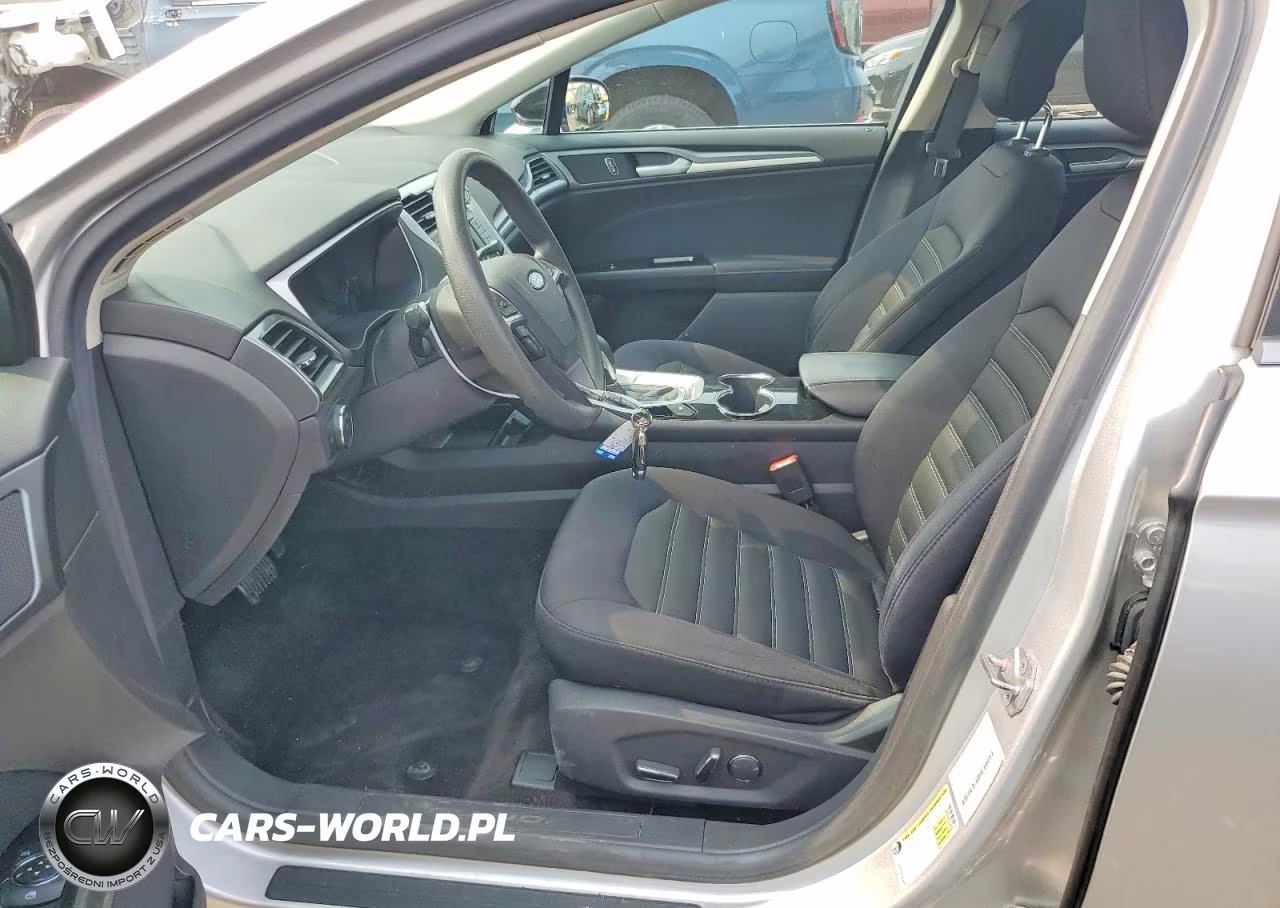2014 Ford Fusion Se VIN:1FA6P0H72E5374956 - 7