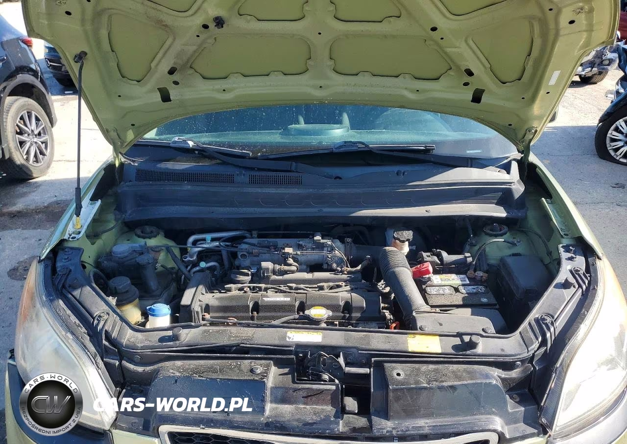KIA SOUL + VIN:KNDJT2A23B7260491 - 12