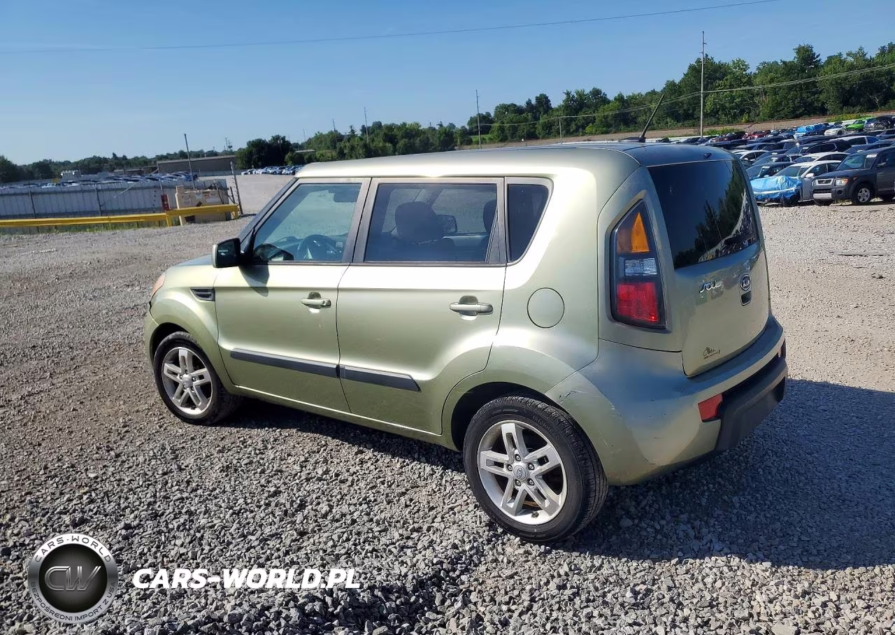KIA SOUL + VIN:KNDJT2A23B7260491 - 2